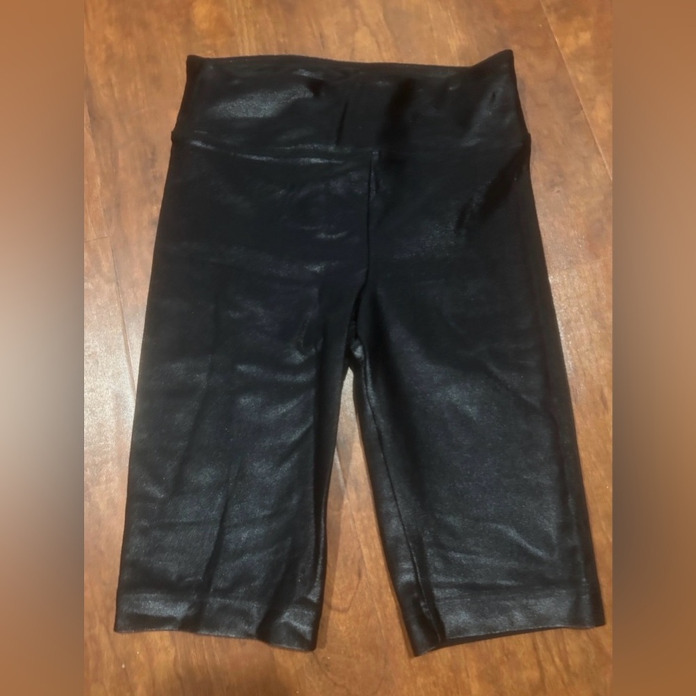 Koral Women’s Black High Rise Infinity Biker Shorts Size XS